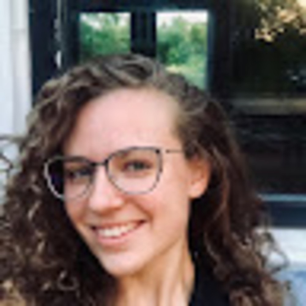 Meet your Posher, Erika